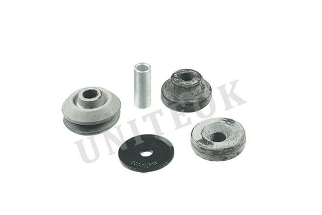 MB002000 5533528000 5533628000 MA1500660 MB242358 MB338618 MB515578 MB515579 MB910802 RUBBER MOUNT