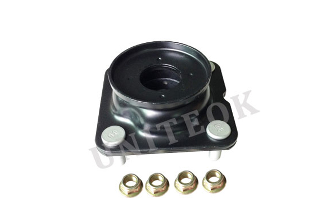TD1134380B STRUT MOUNT